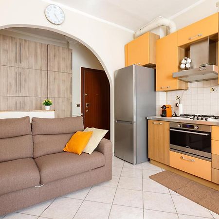 Udine M2 Balcony Apt Apartment Milan Bagian luar foto
