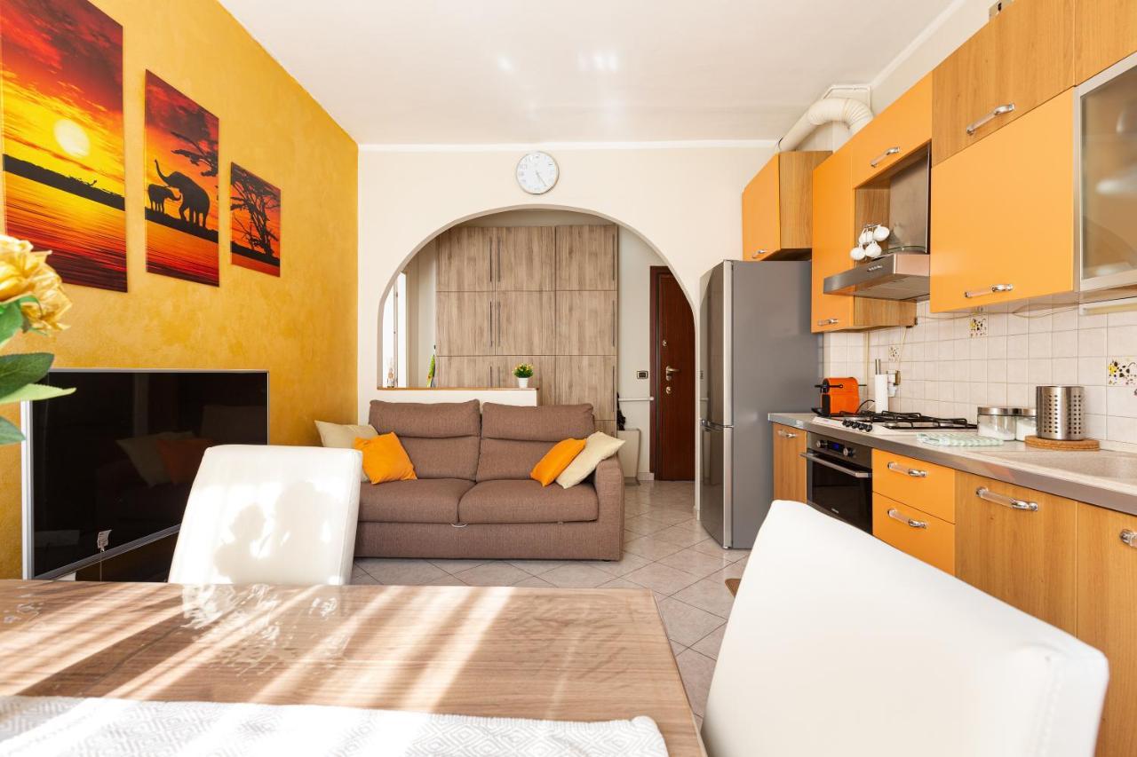 Udine M2 Balcony Apt Apartment Milan Bagian luar foto